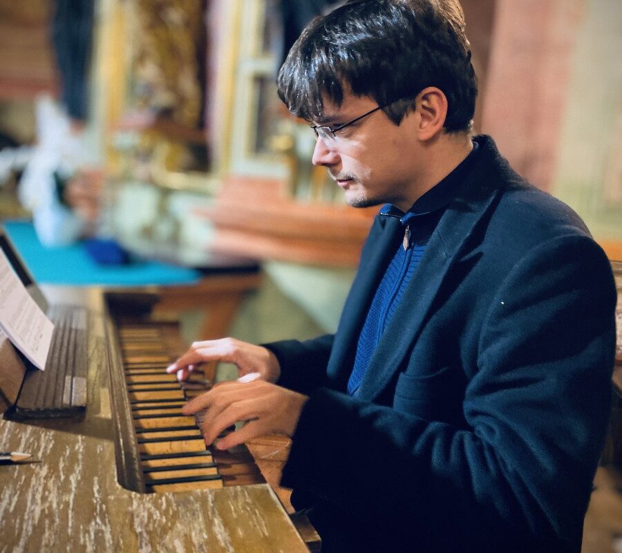 FB
